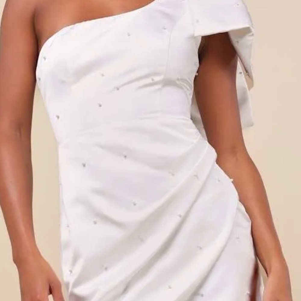 Lulu's Chic White One-Shoulder Mini Dress